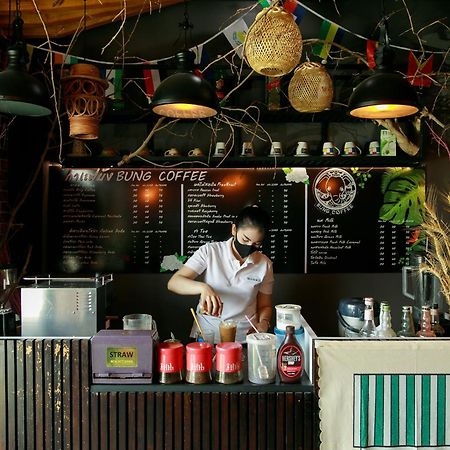 Sleepbox Hostel Suratthani Surat Thani Esterno foto