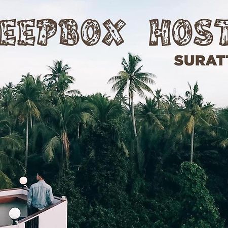 Sleepbox Hostel Suratthani Surat Thani Esterno foto