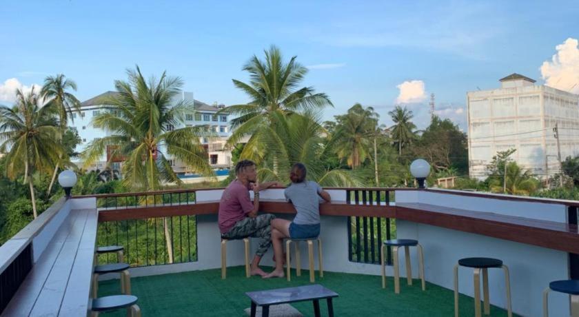 Sleepbox Hostel Suratthani Surat Thani Esterno foto